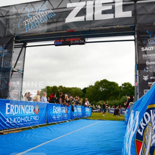 30.08.2026 - Elbe Triathlon Hamburg LAZAROV Photography http://msf.ph/oto/10082669 30.08.2026 11:30:09 Ziel 798, 1193, 1285 meine-sportfotos.de