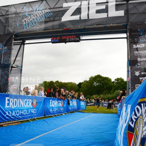 30.08.2026 - Elbe Triathlon Hamburg LAZAROV Photography http://msf.ph/oto/10082671 30.08.2026 11:30:09 Ziel 798, 1193, 1285 meine-sportfotos.de