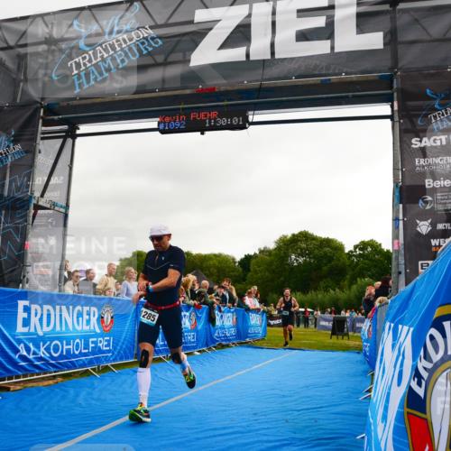 30.08.2026 - Elbe Triathlon Hamburg LAZAROV Photography http://msf.ph/oto/10082691 30.08.2026 11:30:16 Ziel 798, 1081, 1285 meine-sportfotos.de
