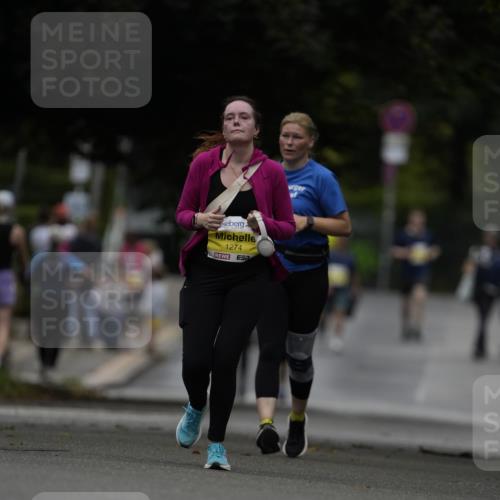 30.08.2026 - Blankeneser Heldenlauf Patografie http://msf.ph/oto/10082696 30.08.2026 10:01:28 Ziel 1099, 1341, 1408 meine-sportfotos.de