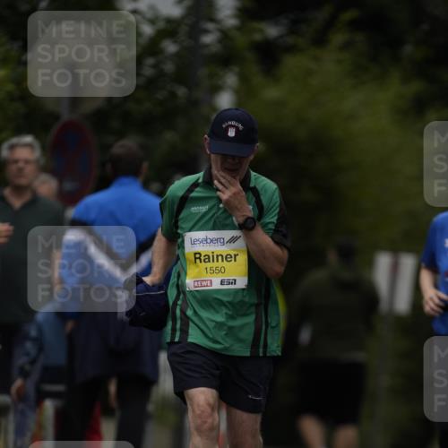 30.08.2026 - Blankeneser Heldenlauf Patografie http://msf.ph/oto/10082708 30.08.2026 10:01:34 Ziel 1099, 1341 meine-sportfotos.de