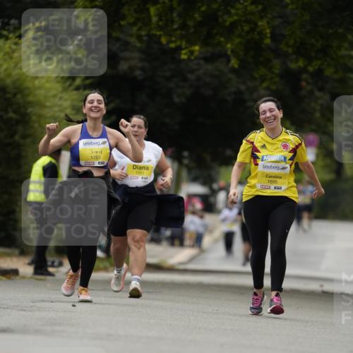 30.08.2026 - Blankeneser Heldenlauf Patografie http://msf.ph/oto/10082795 30.08.2026 10:02:44 Ziel 1565 meine-sportfotos.de