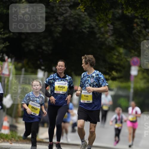 30.08.2026 - Blankeneser Heldenlauf Patografie http://msf.ph/oto/10082813 30.08.2026 10:03:18 Ziel  meine-sportfotos.de