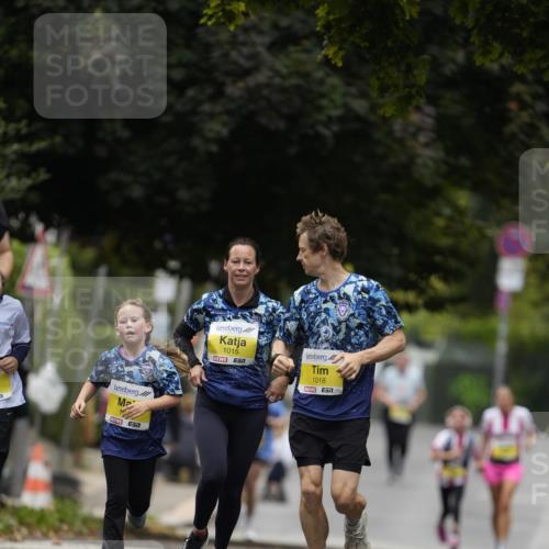 30.08.2026 - Blankeneser Heldenlauf Patografie http://msf.ph/oto/10082815 30.08.2026 10:03:19 Ziel  meine-sportfotos.de