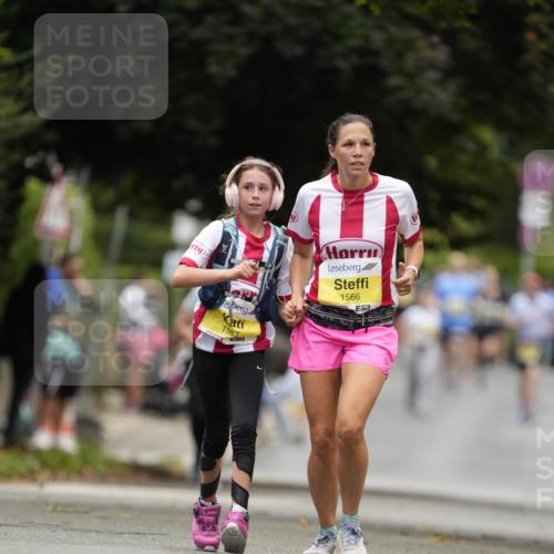 30.08.2026 - Blankeneser Heldenlauf Patografie http://msf.ph/oto/10082866 30.08.2026 10:03:52 Ziel  meine-sportfotos.de