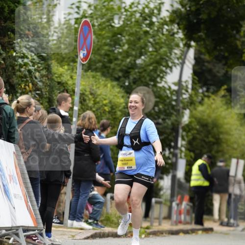 30.08.2026 - Blankeneser Heldenlauf Patografie http://msf.ph/oto/10082868 30.08.2026 10:03:54 Ziel 1697 meine-sportfotos.de