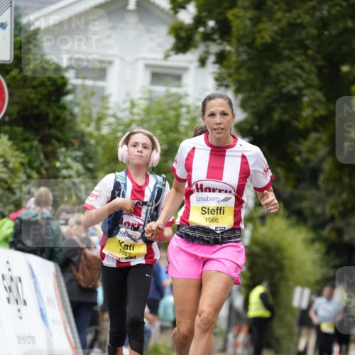 30.08.2026 - Blankeneser Heldenlauf Patografie http://msf.ph/oto/10082881 30.08.2026 10:04:04 Ziel 1557, 1566, 1697 meine-sportfotos.de