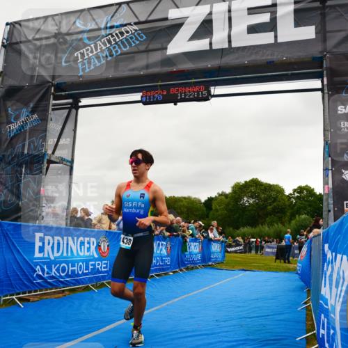 30.08.2026 - Elbe Triathlon Hamburg LAZAROV Photography http://msf.ph/oto/10082884 30.08.2026 11:32:24 Ziel 1222, 1369, 1438 meine-sportfotos.de