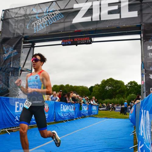 30.08.2026 - Elbe Triathlon Hamburg LAZAROV Photography http://msf.ph/oto/10082888 30.08.2026 11:32:24 Ziel 1222, 1369, 1438 meine-sportfotos.de