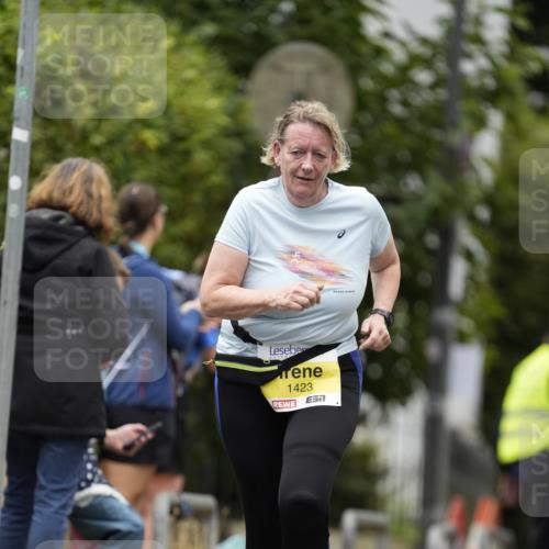 30.08.2026 - Blankeneser Heldenlauf Patografie http://msf.ph/oto/10082889 30.08.2026 10:04:18 Ziel  meine-sportfotos.de