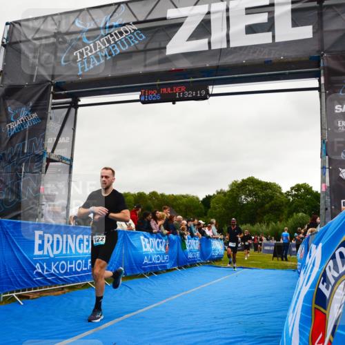 30.08.2026 - Elbe Triathlon Hamburg LAZAROV Photography http://msf.ph/oto/10082894 30.08.2026 11:32:31 Ziel 509, 690, 1086, 1189, 1222 meine-sportfotos.de