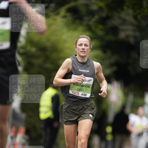 30.08.2026 - Blankeneser Heldenlauf Patografie http://msf.ph/oto/10082899 30.08.2026 10:04:27 Ziel 1423, 5635, 5879 meine-sportfotos.de