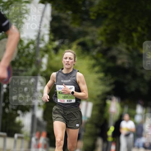 30.08.2026 - Blankeneser Heldenlauf Patografie http://msf.ph/oto/10082902 30.08.2026 10:04:28 Ziel 1423, 5635, 5879 meine-sportfotos.de