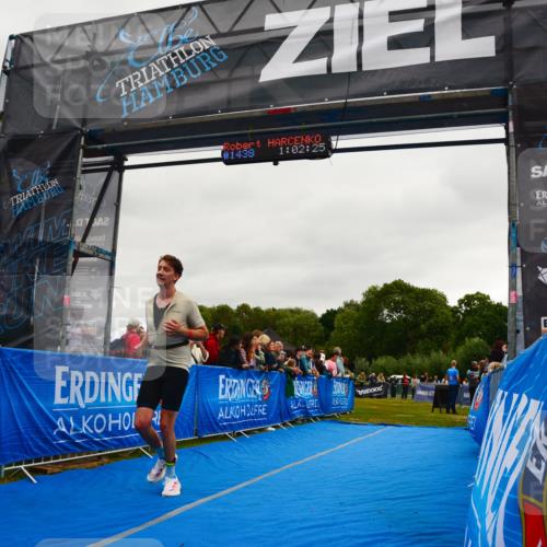 30.08.2026 - Elbe Triathlon Hamburg LAZAROV Photography http://msf.ph/oto/10082960 30.08.2026 11:32:46 Ziel 604 meine-sportfotos.de