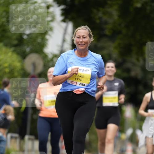 30.08.2026 - Blankeneser Heldenlauf Patografie http://msf.ph/oto/10082966 30.08.2026 10:05:16 Ziel 1107, 1656, 1657, 1658, 1659, 1773 meine-sportfotos.de