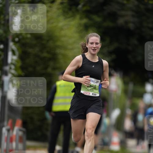 30.08.2026 - Blankeneser Heldenlauf Patografie http://msf.ph/oto/10083008 30.08.2026 10:06:02 Ziel 5408 meine-sportfotos.de
