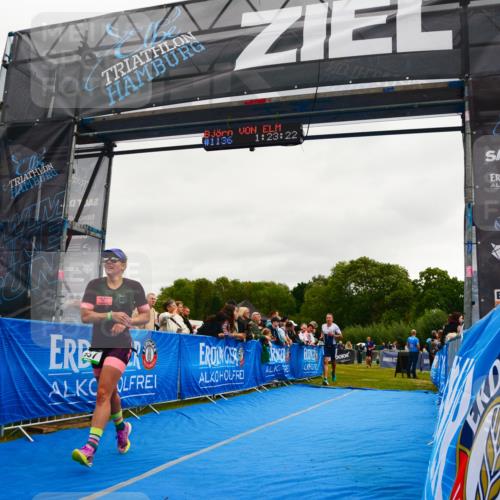 30.08.2026 - Elbe Triathlon Hamburg LAZAROV Photography http://msf.ph/oto/10083010 30.08.2026 11:33:25 Ziel 937, 1254 meine-sportfotos.de