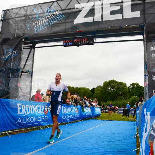 30.08.2026 - Elbe Triathlon Hamburg LAZAROV Photography http://msf.ph/oto/10083021 30.08.2026 11:33:29 Ziel 843, 937, 1126, 1254, 1313 meine-sportfotos.de