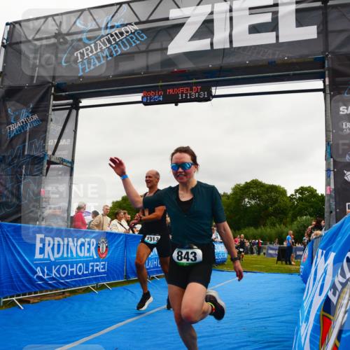 30.08.2026 - Elbe Triathlon Hamburg LAZAROV Photography http://msf.ph/oto/10083038 30.08.2026 11:33:35 Ziel 843, 1126, 1289, 1313 meine-sportfotos.de