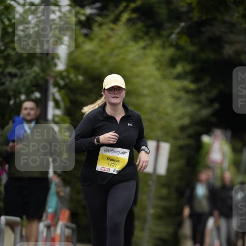 30.08.2026 - Blankeneser Heldenlauf Patografie http://msf.ph/oto/10083041 30.08.2026 10:06:24 Ziel 1365, 1367 meine-sportfotos.de
