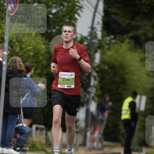 30.08.2026 - Blankeneser Heldenlauf Patografie http://msf.ph/oto/10083070 30.08.2026 10:08:03 Ziel 5751 meine-sportfotos.de