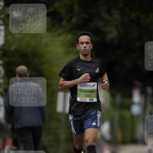 30.08.2026 - Blankeneser Heldenlauf Patografie http://msf.ph/oto/10083107 30.08.2026 10:09:22 Ziel 5005 meine-sportfotos.de