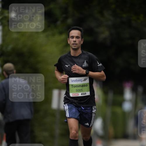 30.08.2026 - Blankeneser Heldenlauf Patografie http://msf.ph/oto/10083109 30.08.2026 10:09:22 Ziel 5005 meine-sportfotos.de