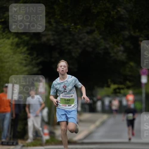 30.08.2026 - Blankeneser Heldenlauf Patografie http://msf.ph/oto/10083141 30.08.2026 10:09:45 Ziel 5043 meine-sportfotos.de