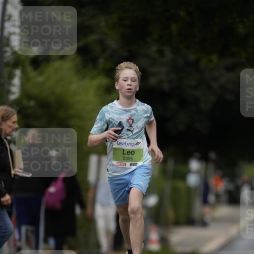 30.08.2026 - Blankeneser Heldenlauf Patografie http://msf.ph/oto/10083146 30.08.2026 10:09:47 Ziel 5043, 5325 meine-sportfotos.de