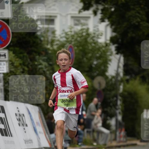 30.08.2026 - Blankeneser Heldenlauf Patografie http://msf.ph/oto/10083212 30.08.2026 10:11:07 Ziel 5228, 5661 meine-sportfotos.de