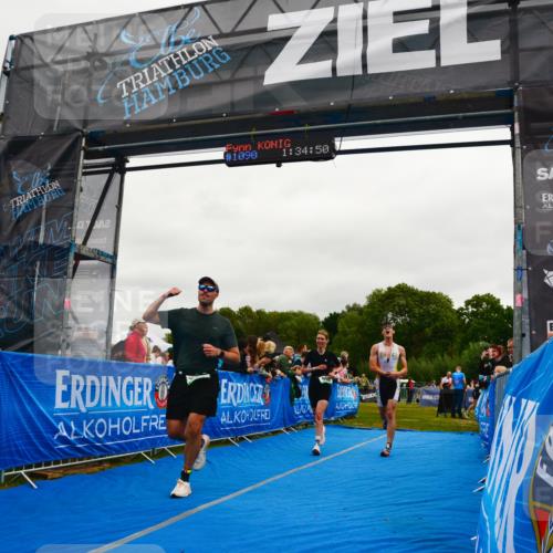 30.08.2026 - Elbe Triathlon Hamburg LAZAROV Photography http://msf.ph/oto/10083238 30.08.2026 11:35:00 Ziel 578, 903, 1213, 1230, 1441 meine-sportfotos.de