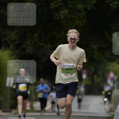 30.08.2026 - Blankeneser Heldenlauf Patografie http://msf.ph/oto/10083241 30.08.2026 10:11:36 Ziel 5289, 5487, 5492, 5835 meine-sportfotos.de
