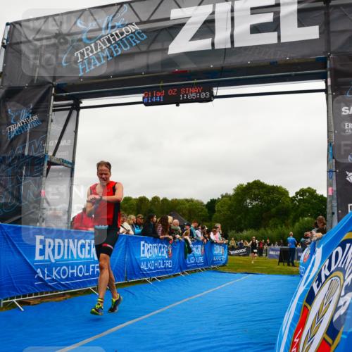 30.08.2026 - Elbe Triathlon Hamburg LAZAROV Photography http://msf.ph/oto/10083312 30.08.2026 11:35:24 Ziel 780, 831, 1318 meine-sportfotos.de