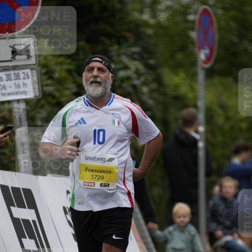 30.08.2026 - Blankeneser Heldenlauf Patografie http://msf.ph/oto/10083319 30.08.2026 10:12:33 Ziel 1729, 5105, 5453 meine-sportfotos.de