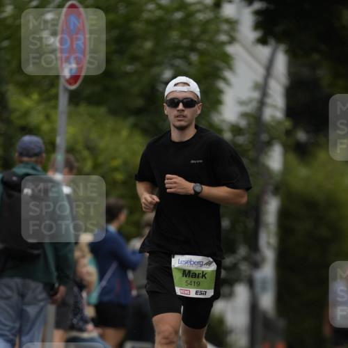30.08.2026 - Blankeneser Heldenlauf Patografie http://msf.ph/oto/10083327 30.08.2026 10:12:52 Ziel 5419 meine-sportfotos.de