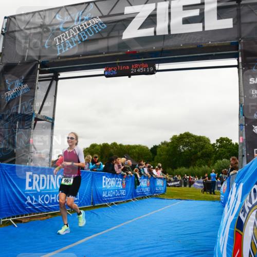 30.08.2026 - Elbe Triathlon Hamburg LAZAROV Photography http://msf.ph/oto/10083361 30.08.2026 11:35:39 Ziel 961 meine-sportfotos.de
