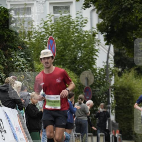 30.08.2026 - Blankeneser Heldenlauf Patografie http://msf.ph/oto/10083408 30.08.2026 10:14:04 Ziel 5275, 5471, 5816 meine-sportfotos.de