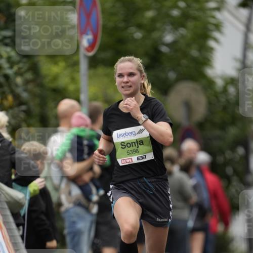 30.08.2026 - Blankeneser Heldenlauf Patografie http://msf.ph/oto/10083421 30.08.2026 10:14:14 Ziel 5151, 5270, 5398, 5620, 5828 meine-sportfotos.de