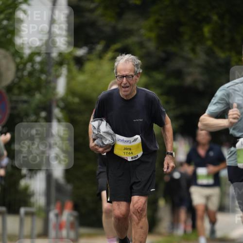 30.08.2026 - Blankeneser Heldenlauf Patografie http://msf.ph/oto/10083451 30.08.2026 10:15:04 Ziel 5021, 5059, 5238, 5481 meine-sportfotos.de