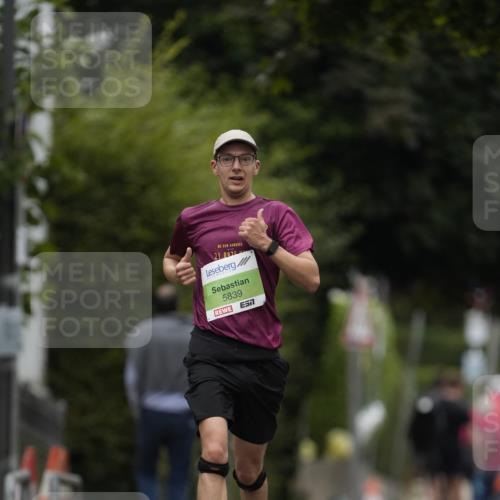 30.08.2026 - Blankeneser Heldenlauf Patografie http://msf.ph/oto/10083462 30.08.2026 10:15:22 Ziel 5327, 5820 meine-sportfotos.de