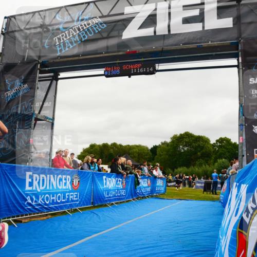 30.08.2026 - Elbe Triathlon Hamburg LAZAROV Photography http://msf.ph/oto/10083538 30.08.2026 11:36:33 Ziel 568, 882, 977 meine-sportfotos.de
