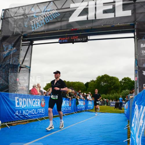 30.08.2026 - Elbe Triathlon Hamburg LAZAROV Photography http://msf.ph/oto/10083549 30.08.2026 11:36:40 Ziel 568, 796, 882 meine-sportfotos.de