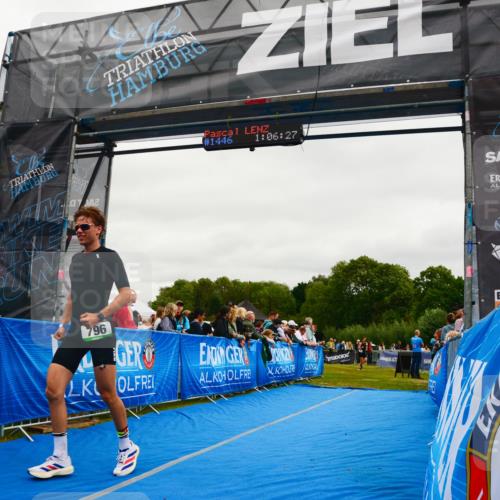 30.08.2026 - Elbe Triathlon Hamburg LAZAROV Photography http://msf.ph/oto/10083560 30.08.2026 11:36:43 Ziel 568, 796, 882 meine-sportfotos.de