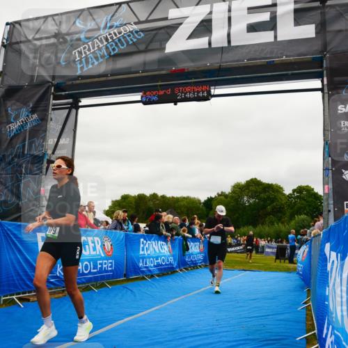 30.08.2026 - Elbe Triathlon Hamburg LAZAROV Photography http://msf.ph/oto/10083611 30.08.2026 11:37:03 Ziel 879, 1050, 1132, 1307 meine-sportfotos.de