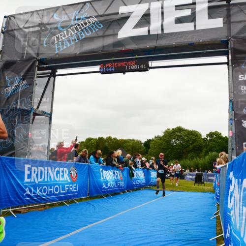 30.08.2026 - Elbe Triathlon Hamburg LAZAROV Photography http://msf.ph/oto/10083987 30.08.2026 11:39:04 Ziel 936, 1158, 1169, 1319, 1346, 1456 meine-sportfotos.de