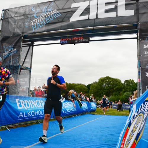 30.08.2026 - Elbe Triathlon Hamburg LAZAROV Photography http://msf.ph/oto/10084019 30.08.2026 11:39:12 Ziel 709, 877, 1064, 1169, 1214, 1256, 1319, 1456 meine-sportfotos.de
