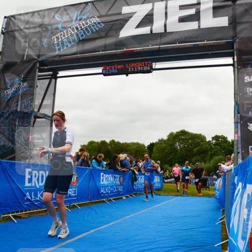 30.08.2026 - Elbe Triathlon Hamburg LAZAROV Photography http://msf.ph/oto/10084027 30.08.2026 11:39:16 Ziel 709, 877, 1064, 1123, 1125, 1205, 1214, 1256 meine-sportfotos.de