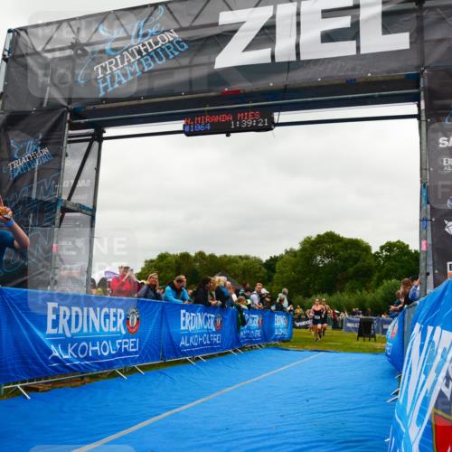 30.08.2026 - Elbe Triathlon Hamburg LAZAROV Photography http://msf.ph/oto/10084090 30.08.2026 11:39:44 Ziel 657, 802, 812, 871, 979, 1146, 1247, 1277 meine-sportfotos.de