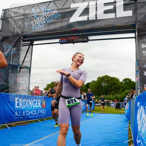 30.08.2026 - Elbe Triathlon Hamburg LAZAROV Photography http://msf.ph/oto/10084122 30.08.2026 11:39:52 Ziel 657, 697, 802, 871, 1247, 1277, 1371 meine-sportfotos.de