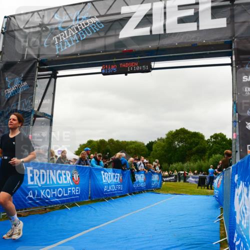 30.08.2026 - Elbe Triathlon Hamburg LAZAROV Photography http://msf.ph/oto/10084294 30.08.2026 11:40:55 Ziel 694, 933 meine-sportfotos.de